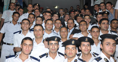 بالصور.. تكريم 61 خريجًا بأكاديمية الشرطة فى البحيرة 