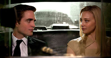 نجم "Twilight" يقوم بتسجيل ألبوم غنائى
