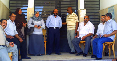 استمرار إضراب موظفى الغرفة التجارية بالوادى الجديد 
