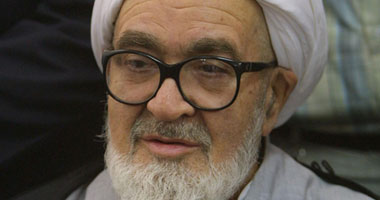منتظرى: احتلال السفارة الأمريكية بطهران خطأ
