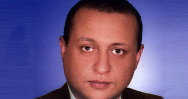 قراءات مفتوحة للمبدعين فى الشعر والقصة 