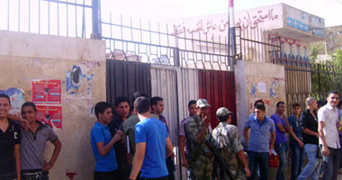طالب يمزق ورقة الإجابة بمادة الفيزياء بالشرقية