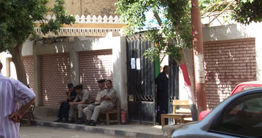 التحقيق مع موجه لغة عربية بالفيوم بتهمة "إهانة الثورة"