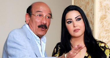 أحمد خليل يقع فى حب سمية الخشاب ويفاجئها بالزواج