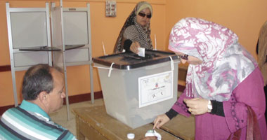 ضبط مسجل من أنصار شفيق بحيازته سلاح نارى فى لجنة بالوراق