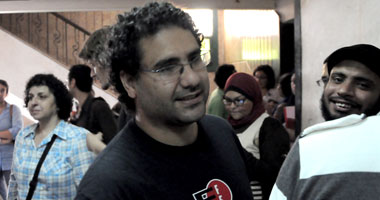 علاء عبد الفتاح: تم استدعائى بالقضاء العالى للتحقيق فى قضية لم يفصح عنها