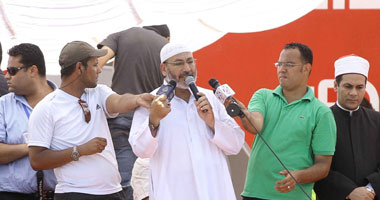 صفوت حجازى يهاجم شيخ الأزهر.. ويؤكد: فتواك باطلة