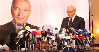 شفيق لـ"المصريين بالخارج": اختاروا رئيسا لدولتكم عاصمتها القاهرة وليست فلسطين