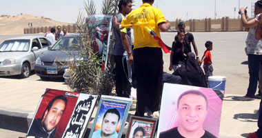 فى مذبحة بورسعيد.. الدفاع يسأل الشاهد عن اشتراك ألتراس الأهلى فى ثورة 25 يناير.. والمحكمة ترفض توجيه السؤال.. والدفاع يتنحى ويصف تحقيقات النيابة بالقصور والعوار