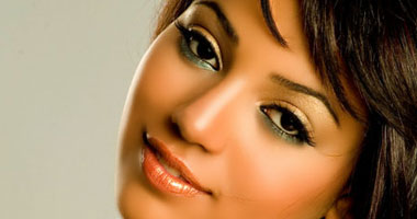 الأربعاء مؤتمر صحفى لـ "سمية" فى "مزيكا"