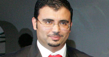 خالد شوكت يعتزم مقاضاة صحف وكتاب أساءوا لسمعته
