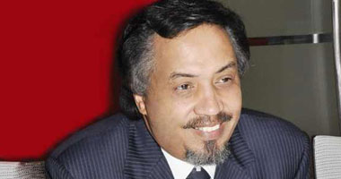 سليمان: مصر أمامها تحديات لا حصر لها لكن يمكن التصدى لها بالعمل