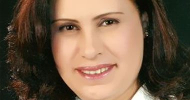 سميحة أيوب ومجدى كامل أبطال عرض "عيون جاهين"