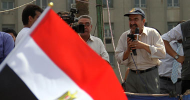 أبو عيطة لثوار التحرير: مطلبنا الأساسى إقالة حكومة شرف