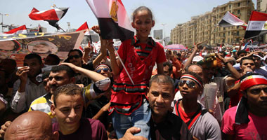 المجلس العسكرى: من يصف معتصمى التحرير بالبلطجية فهو خائن