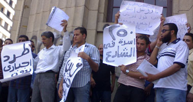 القوات المسلحة تفض اعتصام مؤقتى المياه الجوفية بالوادى الجديد