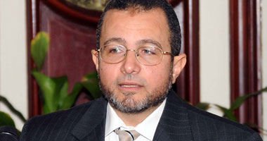 حكومة "التكنوقراط" فشلت مع السادات ومبارك.. ومرسى يكرر التجربة.. عبد المعطى: دخول رجال الأعمال الإسلاميين فى الوزارة أمر خطير سيقودها للفشل.. وفاروق يؤكد: "الفنيون" غير مؤهلين لإدارة البلاد حاليا 