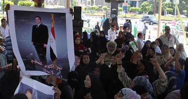 مؤيدو "مبارك": "كفاية" و"6 أبريل" ليس من حقهما التحدث باسم الشعب