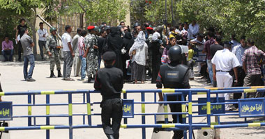 بدء جلسة محاكمة ضباط السويس المتهمين بقتل المتظاهرين