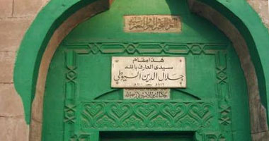 فى ذكرى ميلاد صاحب "نواضر الإيك".. لماذا احتفى التراث العربى القديم بكتب الجنس؟