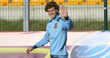 أرسنال يجد ضالته فى لورينتى بعد رحيل فان بيرسى