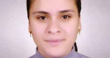 أسرة مسيحية تبحث عن ابنتها بعد تغيبها بسمالوط