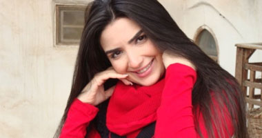 ياسمين جيلانى تمر بحالة نفسية فى "أزمة سكر"