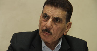 عبد الظاهر: جارى حل أزمة عمال موبكو.. وزيادة عمق ميناء دمياط لـ16 مترا