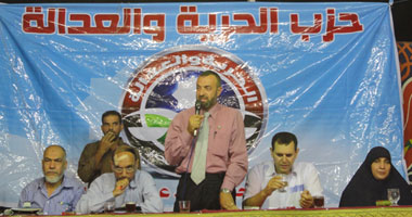 السيد العدوى: المرجعية الإسلامية لا تعنى أن يحكم "المشايخ" 