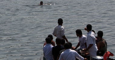 قوات الإنقاذ النهرى تنتشل جثة طفل غرق فى ترعة بقنا