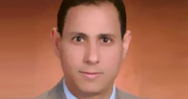 رئيس البورصة: إلغاء الإجراءات الاحترازية بعد الاستقرار السياسى الكامل