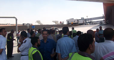 "المراقبين الجويين": والله العظيم لم نضرب لزيادة رواتبنا