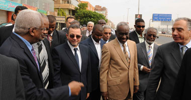 جولة رئيس الوزراء بالسودان 