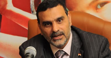 "الأزهرى": هناك توجه لإعطاء عمال السياحة أجرا منفصلا عن عمولة الخدمة
