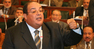 فوازير سياسية لـ"شردى" على الـ"facebook"