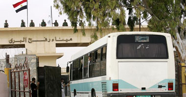 مصر تعيد أعمال الصيانة فى معبر رفح