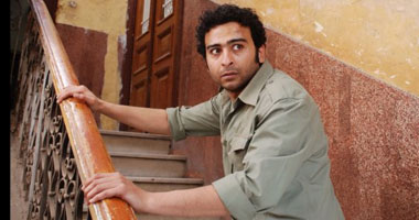 أحمد عزمى يشاهد "قبلات مسروقة" بقصر السينما