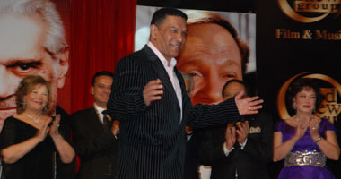 إصابة محمد شرف بجلطة مفاجئة