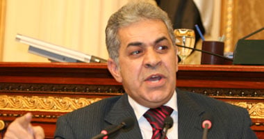 صباحى ينتقد طرد العمال من أمام مجلس الشعب 