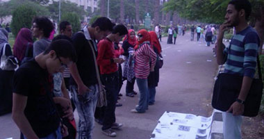 " دور على حقك فى جامعتك" معرض لشباب 6 إبريل 