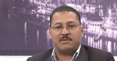 النجمى:"العسكرى" يعامل شباب الثورة على أنهم "شوية عيال"