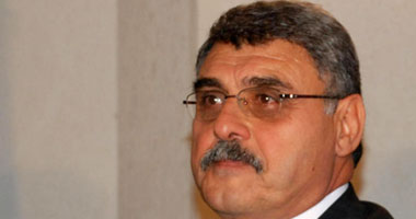 السائق عرض على زبائنه مشاركتهم ليلتهم الحمراء
