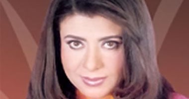 نشوى مصطفى تنشر صورة لها أثناء تأديتها العمرة على انستجرام