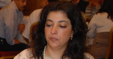 شيرين أبو النجا تؤكد استقالتها من لجنة البوكر