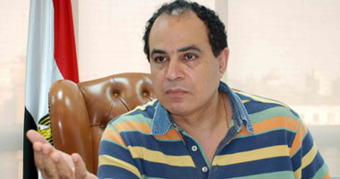 مجاهد يتقدم ببلاغين للنائب العام ضد "أيمن إمام"
