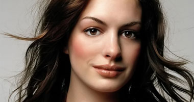 نجمات هوليوود يدعمن مبادرة تعليم الفتيات 