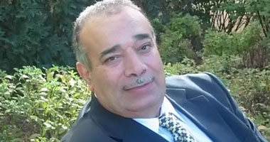 "القرآنيون" يربطون بين أحداث نجع حمادى والجدار