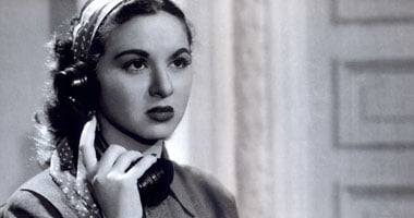 "صراع فى الميناء" على الحياة سينما