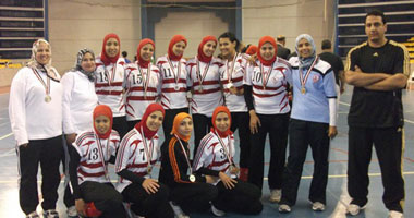 آنسات طائرة الزمالك تواجه الشمس 
