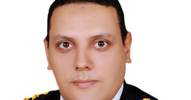 عاطل يحاول إشعال النار فى نفسه داخل السجل المدنى بسوهاج